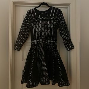 Top Shop 3/4 sleeve black & white fit n flare dress